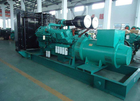 盈江800kw康明斯柴油发电机组